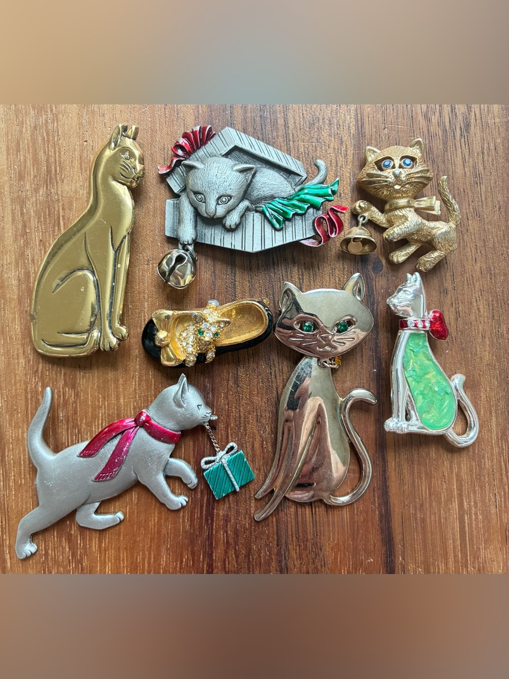 Lot of 7 VTG Cat Kitten Feline Brooch Pin Avon JJ Rhinestone Kenneth Cole